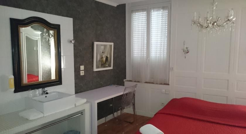 Hotel Le 5 Martigues Kültér fotó